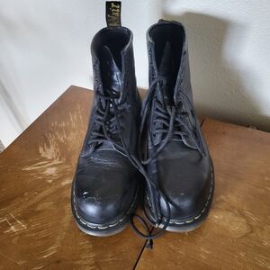 Dr. Martens Classic Steel Toe Boots sz Womens 8